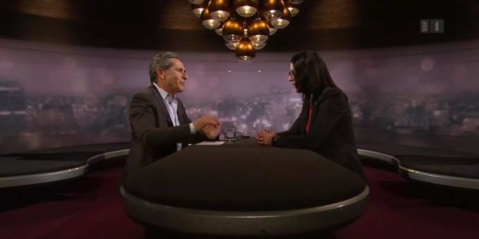 Roger Schwainski im Gespräch mit Nathalie Wappler. srf
