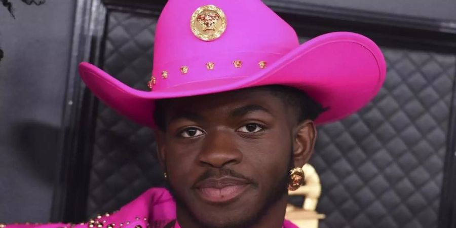 Lil Nas X erzählt von seiner neuen Beziehung. Foto: Jordan Strauss/AP/dpa