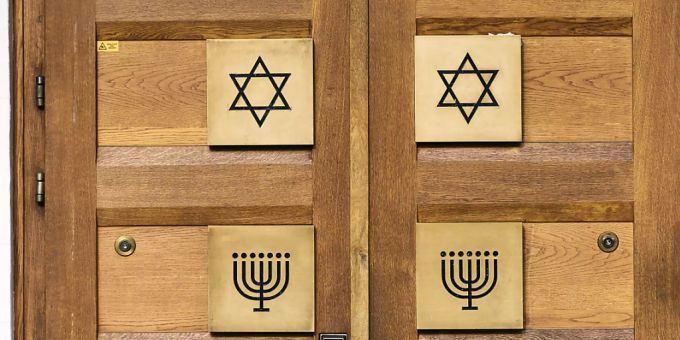 Die jüdische Gemeinde gehört im Kanton Neuenburg zu den Religionen, die noch nicht öffentlich anerkannt sind. (Symbolbild). Die jüdische Gemeinde gehört im Kanton Neuenburg zu den Religionen, die noch nicht öffentlich anerkannt sind. (Symbolbild).