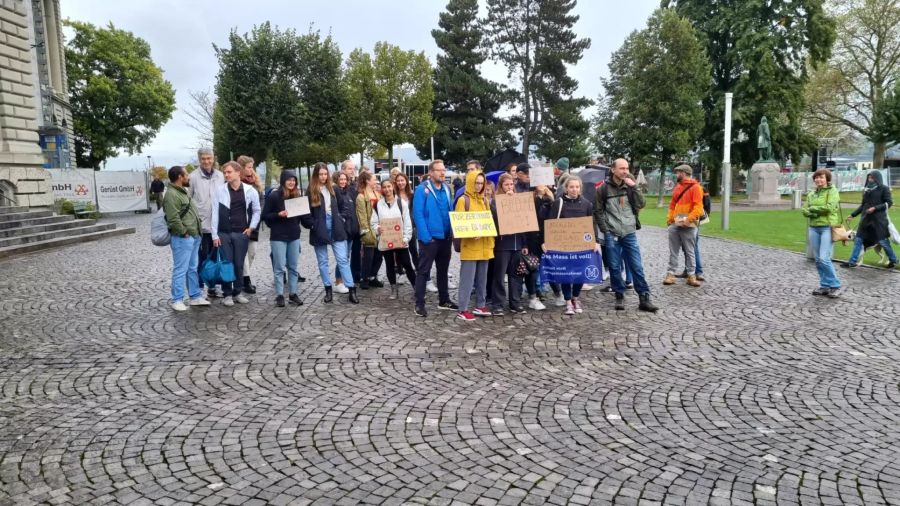 Coronavirus Zertifikatspflicht Demo Uni