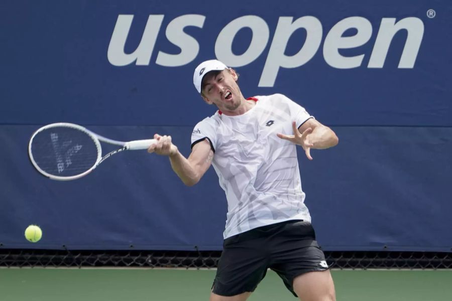 Bei John Millman geht in den Tiebreaks und dem dritten Satz derweil überhaupt nichts zusammen.