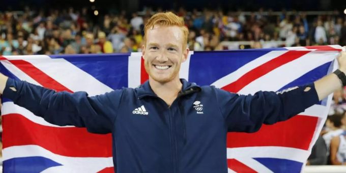 Weitsprung-Olympiasieger Greg Rutherford will mit dem britischen Vierer-Bob an den Winterspielen 2022 teilnehmen. Greg Rutherford