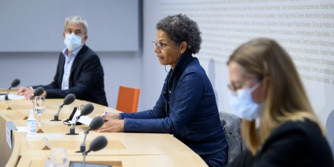 Höhere Wirksamkeit - BAG empfiehlt bevorzugt den mRNA-Impfstoff