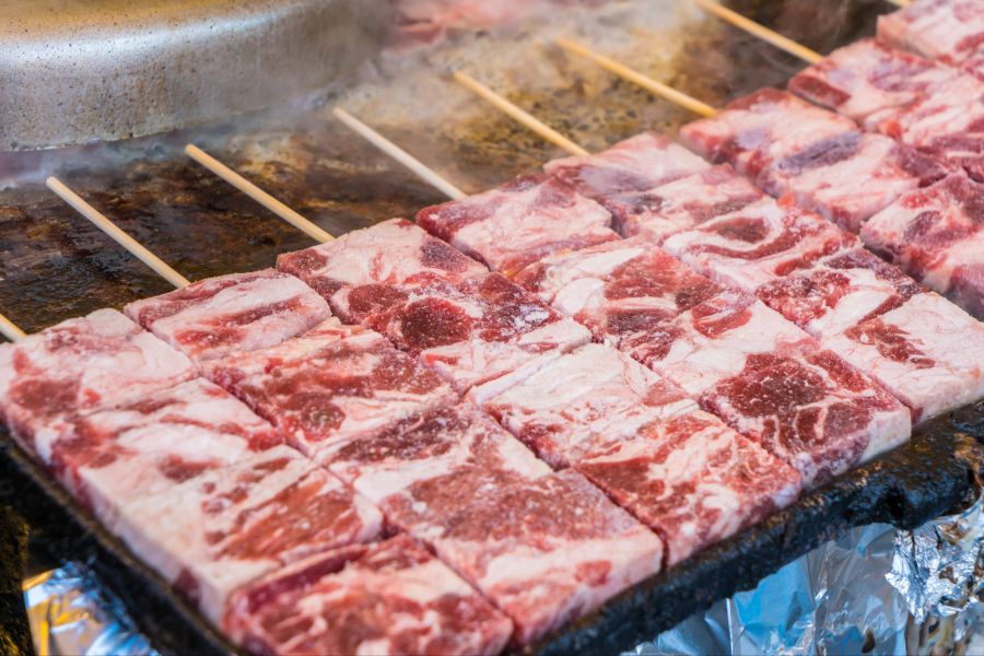 Wagyu-Rindfleisch ist weit verbreitet, aber trotzdem sehr teuer.