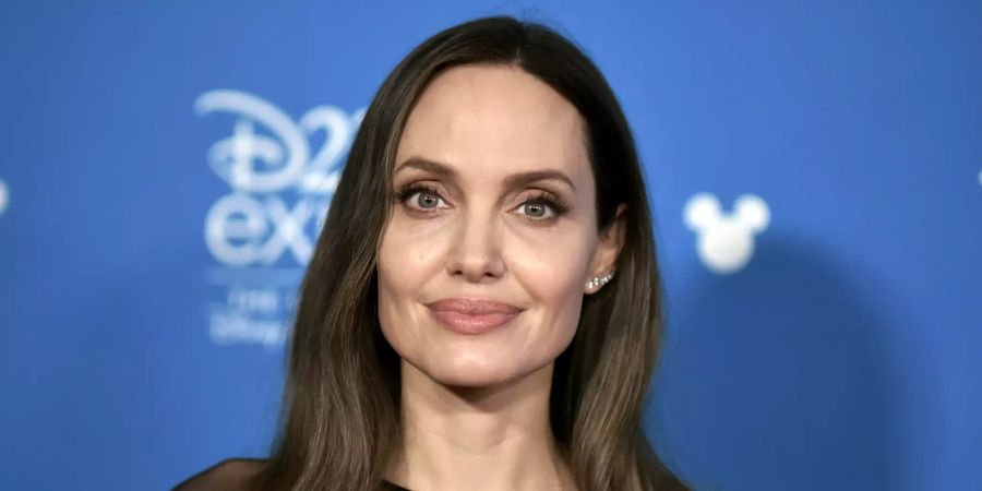 Angelina Jolie