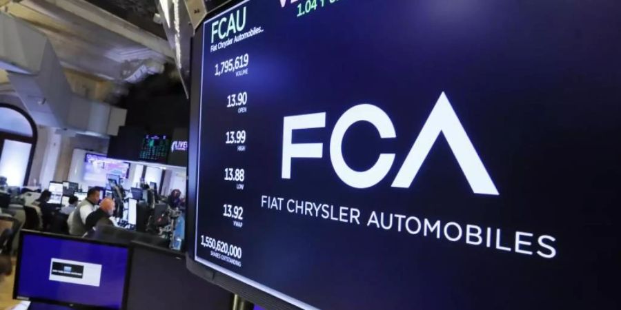 Die EU-Kommission will die geplante Megafusion des Autobauers Fiat Chrysler mit der Opel-Mutter PSA verschärft prüfen. Foto: Richard Drew/AP/dpa