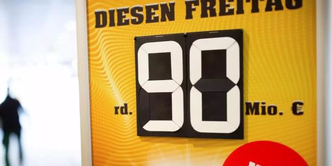 Ein Tipper aus Bayern hat den mit 90 Millionen Euro gefüllten Eurojackpot geknackt. Foto: Martin Gerten/dpa Ein Tipper aus Bayern hat den mit 90 Millionen Euro gefüllten Eurojackpot geknackt. Foto: Martin Gerten/dpa