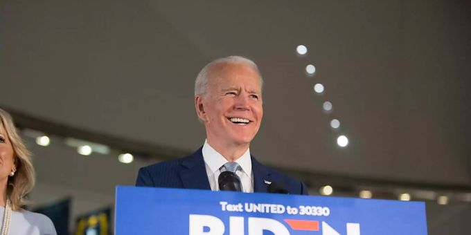 Washington - Kandidat Biden verspricht nach Floyds Tod Kampf gegen Rassismus