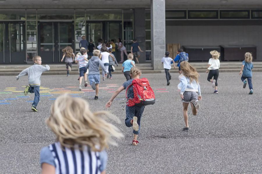 Kinder Schule Coronavirus