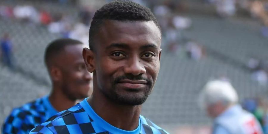 Steht wohl vor einem Wechsel zu Botafogo Rio de Janeiro: Salomon Kalou. Foto: Andreas Gora/dpa