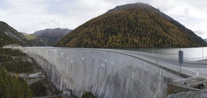 Der Punt dal Gall-Staudamm bei Zernez GR. Auch davon sollen Gemeinden zwischen Pradella GR und La Punt GR profitieren können (Symbolbild). Pradella