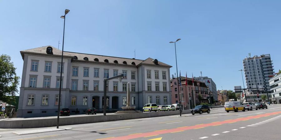 Das Polizeigebäude in Baden.