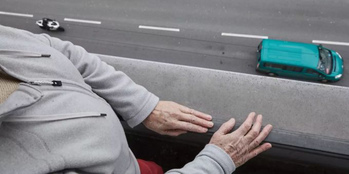 Ein 66-Jähriger Mann ist am Mittwochnachmittag in Gerlikon TG von einem Balkon gestürzt. (Symbolbild) gerlikon TG