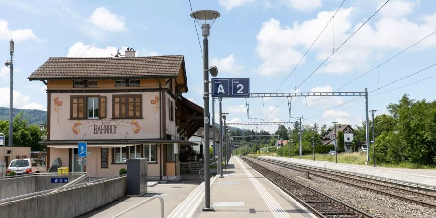 Bahnhof Würenlos.