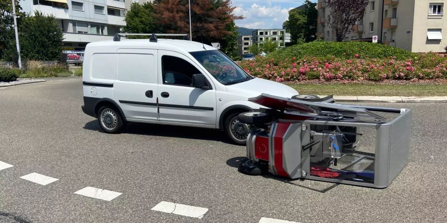Kollision mit Elektromobil