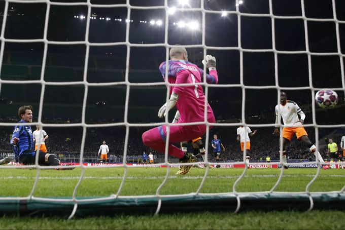 Auch das Spiel zwischen Atalanta Bergamo und dem FC Valencia soll für die Ausbreitung des Coronavirus mitverantwortlich sein. Liverpool Valencia Atalanta