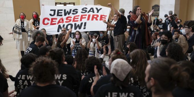 Demonstranten sind ins US-Kapitol eingedrungen. Israel Krieg