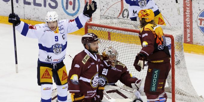 Der EV Zug gewinnt auswärts bei Servette in der Overtime. EV Zug Servette