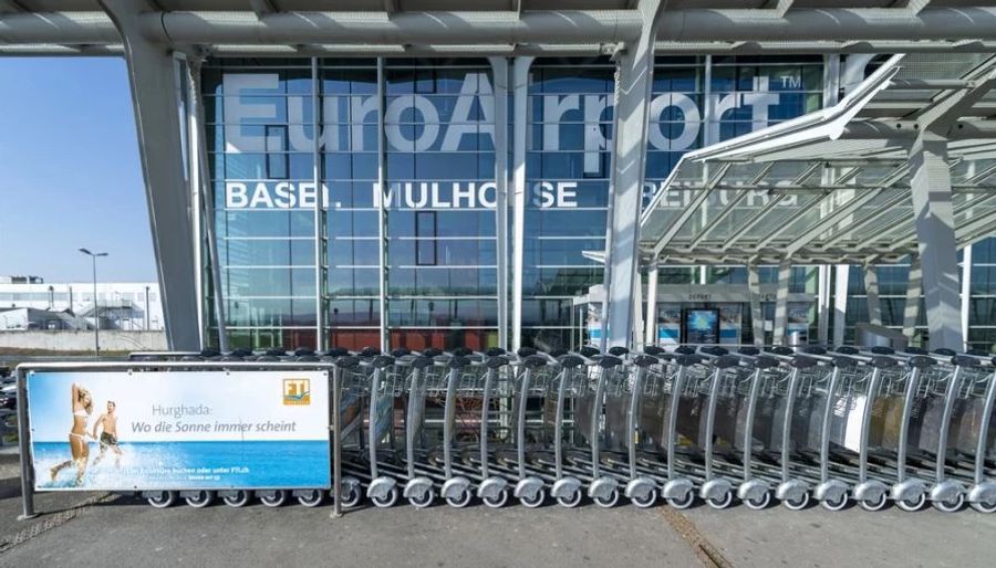 Innerhalb einer Woche musste der EuroAirport gleich mehrmals evakuiert werden.