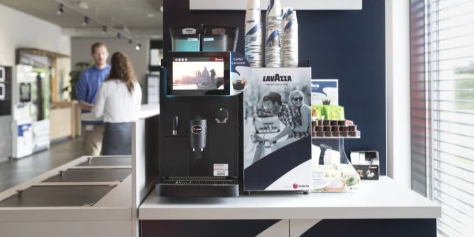 Ein Angestellter entwendete rund 70'000 Franken aus dem Cafeteria-Automaten des Kantonsspitals Glarus. (Symbolbild) Kantonsspital Glarus Diebstahl