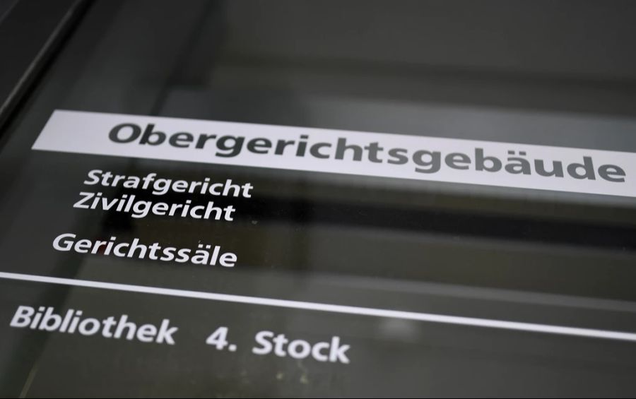 Nun ist der 46-Jährige wohl verstorben, somit wurde auch eine Verhandlung wegen Drogendelikten vor dem Obergericht abgesagt. .