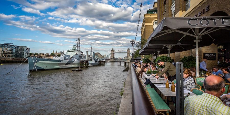 Restaurant in London