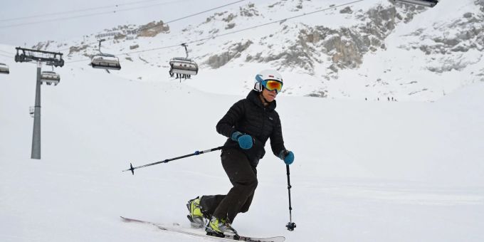 In Deutschland - Skisaison an der Zugspitze startet