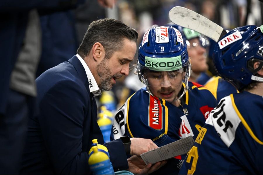 HC Davos Josh Holden