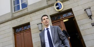 FDP-Präsident - Aargauer Ständerat Thierry Burkart wiedergewählt