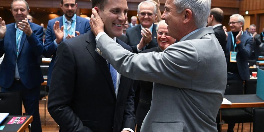 Der Alte und der Neue: Thomas Strobl (r) und sein Nachfolger an der Spitze des CDU-Landesverbands, Manuel Hagel.