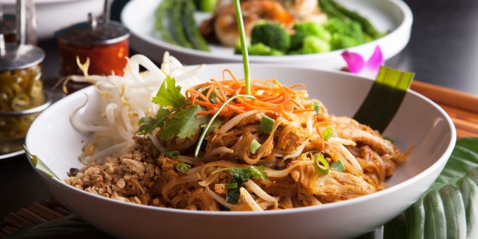 Thai Food ist köstlich und auf den Street Marktes von Thailand finden Sie das beste, was die Thai-Küche zu bieten hat. Chicken Padthai