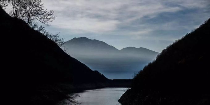 Lavertezzo TI - Italienerin verunfallt in Verzasca und wird schwer verletzt