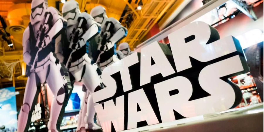 Spielzeuge des Streifens «Star Wars: Das Erwachen der Macht» sind in einem Toys'R'Us Laden ausgestellt.