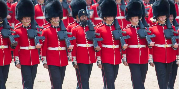 Militärparade zum Geburtstag von Queen Elizabeth II. (Archiv) Queen Elizabeth