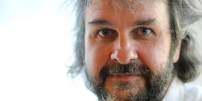 Peter Jackson wirft Weinstein vor, wie ein Mafia-Tyrann gehandelt zu haben. Peter Jackson wirft Weinstein vor, wie ein Mafia-Tyrann gehandelt zu haben.