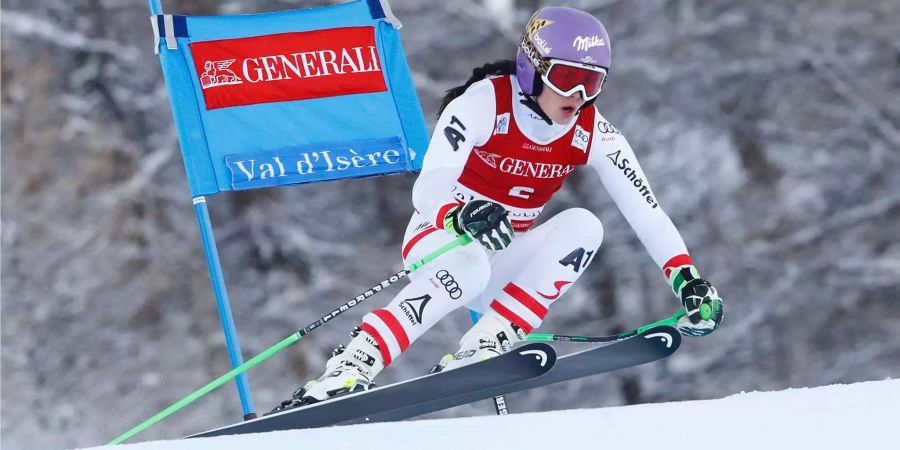 Anna Veith aus Österreich gewinnt beim Super G in Val d'Isère.