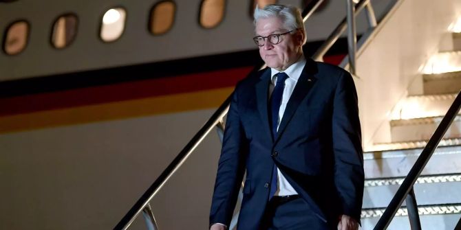 Bundespräsident Frank-Walter Steinmeier wird am Addis Ababa Bole Inter