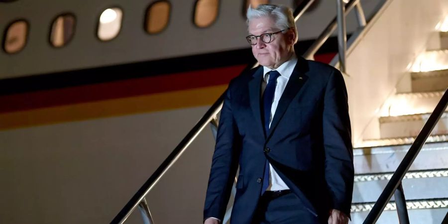 Bundespräsident Frank-Walter Steinmeier wird am Addis Ababa Bole Inter