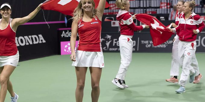 Jubel in Biel, aber schwierige Aufgabe im Aufstiegs-Playoff: das Schweizer Fed-Cup-Team Jubel in Biel, aber schwierige Aufgabe im Aufstiegs-Playoff: das Schweizer Fed-Cup-Team