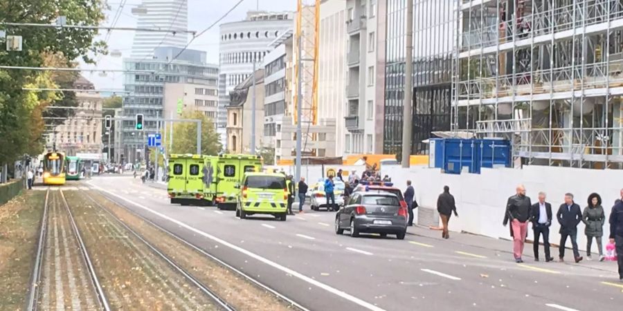 Mehrere Ambulanzen waren im Einsatz.