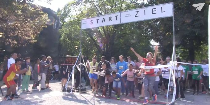 Zürich - Politiker und Sportler schwitzen gegen Rassismus