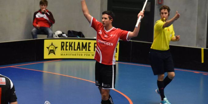 Dominik Laube bejubelt ein weiteres Tor