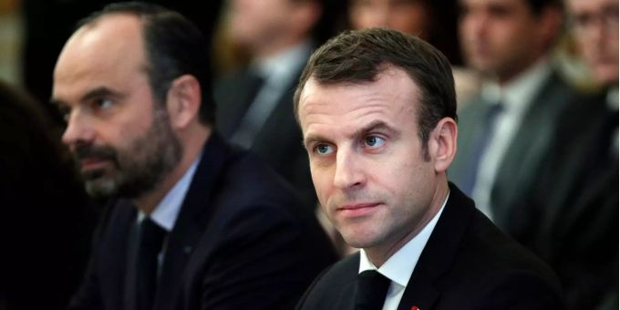 Emmanuel Macron (r) möchte Ungeimpften «so richtig auf die Nerven gehen». emmanuel macron