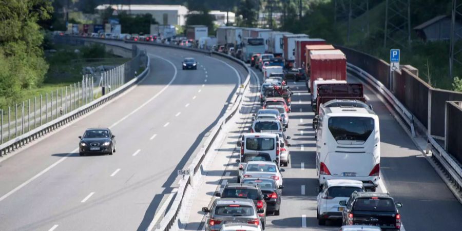 An Auffahrt, Pfingsten und Fronleichnam droht viel Verkehr.