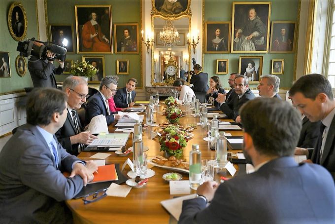 Bundesräte und die Spitzen der Bundesratsparteien kurz vor Beginn der Von-Wattenwyl-Gespräche vom 13. Mai 2022 zum Thema Ukraine-Krieg. Vonj-Wattenwyl-Gespräche Ukraine-Krieg