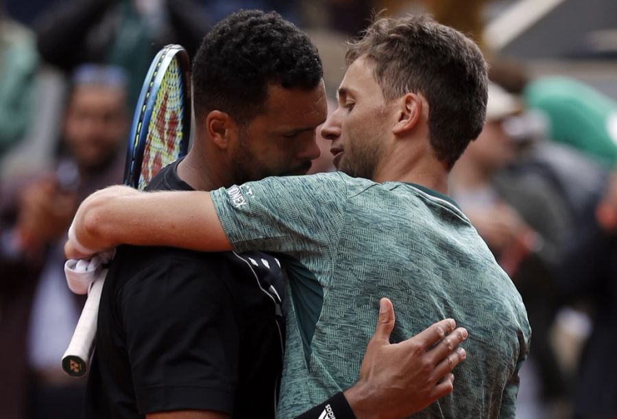 Gegen den Norweger Casper Ruud (ATP 8) verliert Tsonga (ATP 297) in der ersten Runde in vier Sätzen.