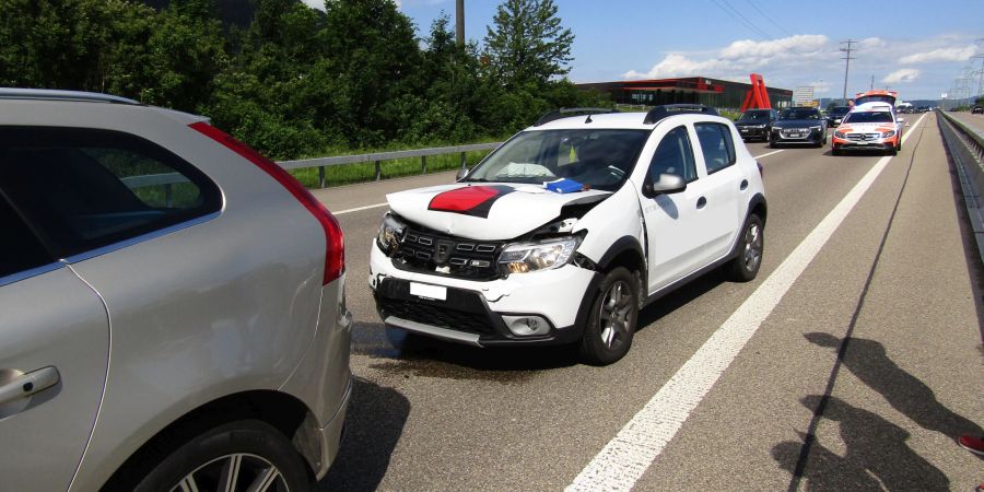 A3 / Bilten GL: Sachschaden nach Auffahrunfall