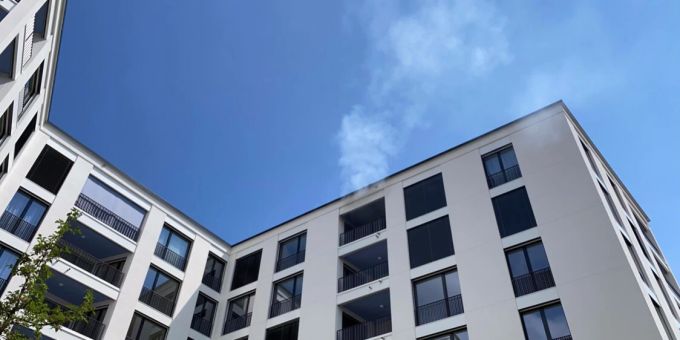 Neuhausen am Rheinfal SH: Brand auf Balkon. Neuhausen