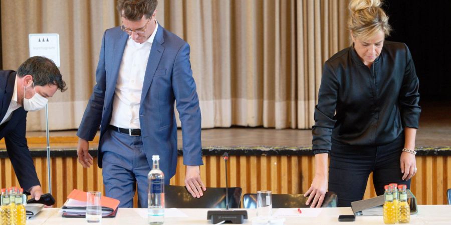 Wollen miteinander regieren: Hendrik Wüst, Ministerpräsident des Landes Nordrhein-Westfalen (CDU) und Mona Neubaur, Vorsitzende der Grünen in Nordrhein Westfalen.