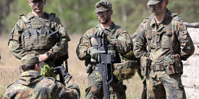 Das Thema Sondervermögen für die Bundeswehr sorgt weiterhin für Streitigkeiten. (Symbolbild) Das Thema Sondervermögen für die Bundeswehr sorgt weiterhin für Streitigkeiten.